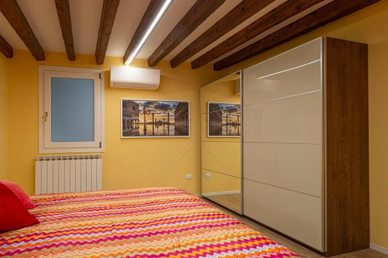Nina Venice Apartment