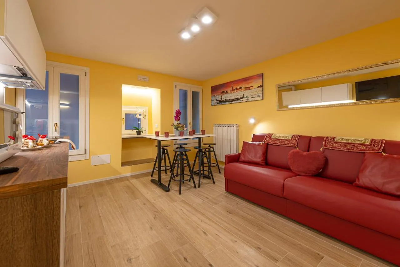 Nina Venice Apartment